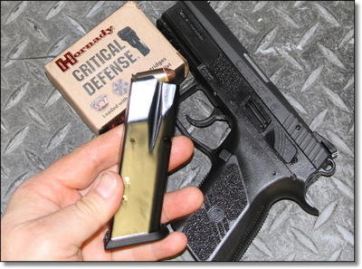 12 rounds of .40 S&W is enough punch for most duty environments, and the P-07 does come with one extra magazine. 12 rounds of .40 S&W is enough punch for most duty environments, and the P-07 does come with one extra magazine.