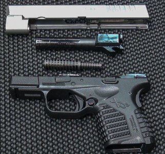 First Look: Springfield Armory XDS-9 4.0 More of a Good Thing – New Gun Review – 2014 SHOT Show Slide and barrel length are the only differences