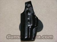 Left-Handed Bianchi Holster for Beretta Cougar 40  Holsters and Gunleather > Large Frame Auto