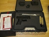 Springfield Model XD Package XD9802HCSP06 Subcompact, 40 S&W, 3", Checkered Polymer Grip, Black Finish, 9 Rd, 12 Rd(Grip Extension)  Springfield Armory Pistols > XD (eXtreme Duty)
