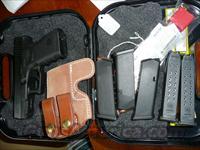 Glock 19 + holster and mags  Glock Pistols > 19
