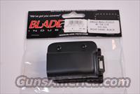 Blade Tech Single Magazine Pouch with Tek Lok Sig 226 NEW  Holsters and Gunleather > Concealed Carry