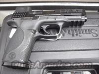 Smith & Wesson M&P 40SW NEW Range Carry Kit   Smith & Wesson Pistols - Autos > Polymer Frame