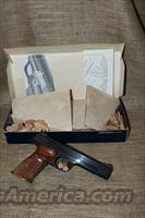 Smith & Wesson Model 41, Mint with Original Box!   Smith & Wesson Pistols - Autos > .22 Autos