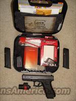 Glock 22 RTF2 40SW with TLR3 Tac Light  Glock Pistols > 22