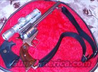 Ruger SuperBlackhawk Magnaport Salker ss  Ruger Single Action Revolvers > Blackhawk Type