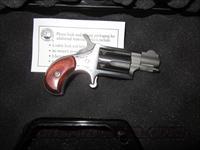 NAA Mini Revolver .22LR EXCELLENT CONDITION  North American Arms Pistols