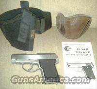 Ultra Compact  AMT .40 S&W Backup--With 2 Holsters!  AMT Pistols > Double Action