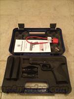 M&P 40  Smith & Wesson Pistols - Autos > Polymer Frame