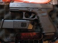 Glock 19 9mm Gen 3  (15+1) New in box  Glock Pistols > 19