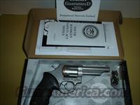 Taurus M827 .38spl DA REVOLVER SS  Guns > Pistols > Taurus Pistols/Revolvers > Revolvers