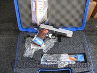 SIG SAUER 1911 C3  Sig - Sauer/Sigarms Pistols > 1911