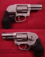 Smith & Wesson 638 .38 Spl +P  Smith & Wesson Revolvers > Pocket Pistols