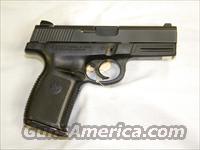 Smith and Wesson Sigma .40 S&W / Night Sights  Smith & Wesson Pistols - Autos > Polymer Frame