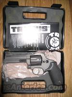 Taurus 627 Titanium Tracker 7 Shot .357 Mag  Taurus Pistols/Revolvers > Revolvers