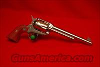 Ruger Vaquero Old Model  44 Mag SS  7.5" Barrel   Ruger Single Action Revolvers > Cowboy Action