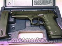 96 BATS  Beretta Pistols > Model 96 Series