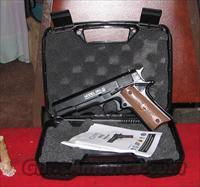 Chiappa 1911  22LR NIB  GREAT!!!  Chiappa / Armi Sport Pistols > .22 Cal 1911