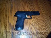S&W model 422 - 22 auto pistol  Smith & Wesson Pistols - Autos > .22 Autos
