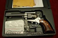 RUGER NEW MODEL BLACKHAWK .327FED. MAG 5.5" STAINLESS NEW (KBN-3275)   Ruger Single Action Revolvers > Blackhawk Type