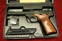 BROWNING BUCKMARK CAMPER PRO TARGET COCOBOLO GRIPS 22CAL. NEW  Browning Pistols > Buckmark