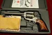 RUGER NEW MODEL BLACKHAWK 357MAG 6.5" STAINLESS NEW  (KBN-36)  Ruger Single Action Revolvers > Blackhawk Type