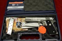 COLT GOLD CUP TROPHY STAINLESS 45ACP NEW  Colt Automatic Pistols (1911 & Var)
