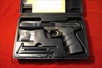 BROWNING BUCKMARK STANDARD URX 22CAL. BLUE NEW   Browning Pistols > Buckmark
