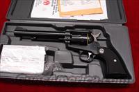 RUGER NEW MODEL BLACKHAWK .41 MAG 6.5" BLUE NEW (BN-42L)  Ruger Single Action Revolvers > Blackhawk Type