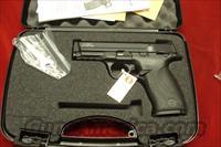 SMITH AND WESSON M&P22 NEW  Smith & Wesson Pistols - Autos > Polymer Frame
