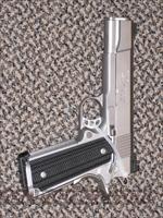 NIGHTHAWK FALCON .45 in STAINLESS!!!!!!!!  Nighthawk Pistols