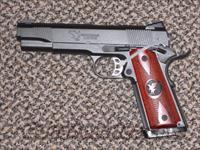 NIGHTHAWK PREDITOR in .45 ACP  Nighthawk Pistols