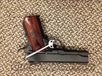 NIGHTHAWK TALON II BOBTAIL WITH "007" numbering!  Nighthawk Pistols