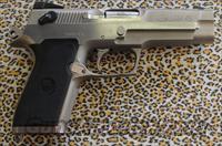 STAR MEGASTAR .45  Star Pistols