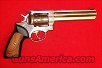 Ruger GP-100  Ruger Double Action Revolver > SP101 Type