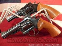 Dan Wesson Set 357 mag 4” 24542/24543  Dan Wesson Pistols/Revolvers > Revolvers
