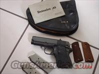 Detonics Combat Master 45acp,MK I,2 mags,2 grips,manual,original case  Detonics Pistols