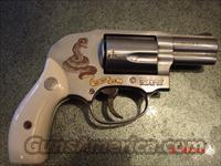 Smith & Wesson 649-Lew Horton,Special Edition,engraved rattlesnake,& "Dont Tread On Me"357 mag,box & all papers-Rare,2 grips  Smith & Wesson Revolvers > Pocket Pistols