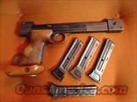 Hammerli International, Rare Model 210, 22 short rapid fire,box,manual & 4 magazines  Hammerli Pistols