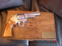 Smith & Wesson model 66-1,Chicago Police 125 years of service,4" 357 mag,stainless,in pres case  Smith & Wesson Revolvers > Full Frame Revolver