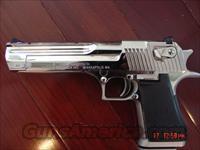 Magnum Research IMI Desert Eagle,polished Chrome or nickel,44 magnum,2004,8 round magazine,mirror finish  Desert Eagle/IMI Pistols > Desert Eagle