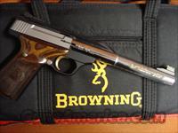 Browning Buckmark,NRA Endowment,2 barrel set,gold engraved,5 1/2" & 7" 22lr,all papers,nice locking case  Browning Pistols > Buckmark