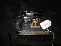 D38 Davis derringer 38 spec Chrome with Ebony grips.  NIB  Davis Pistols/Derringers > Derringers