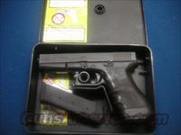 Glock 17 9mm Massachusetts OK  Glock Pistols > 17