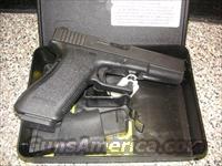 22 with 2 hi-cap mags MASS OK  Glock Pistols