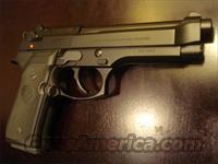 Beretta 98F 30 Luger 7.65 Para (92 9mm Browning)  Beretta Pistols > Model 92 Series