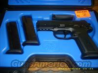 FNH FNX-40 40 Cal  FNH - Fabrique Nationale (FN) Pistols > High Power Type