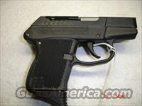 KEL-TEL P3AT  Kel-Tec Pistols > Pocket Pistol Type