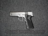 Smith & Wesson 4046  Smith & Wesson Pistols - Autos > Steel Frame