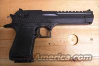 Desert Eagle  made in Israel  Magnum Research Pistols